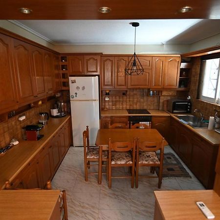 Augoustinos - Sea Side Luxury Apartments Artemida  Ngoại thất bức ảnh