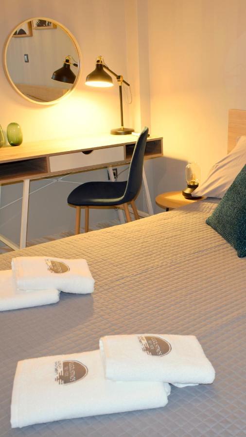 Augoustinos - Sea Side Luxury Apartments Artemida  Ngoại thất bức ảnh