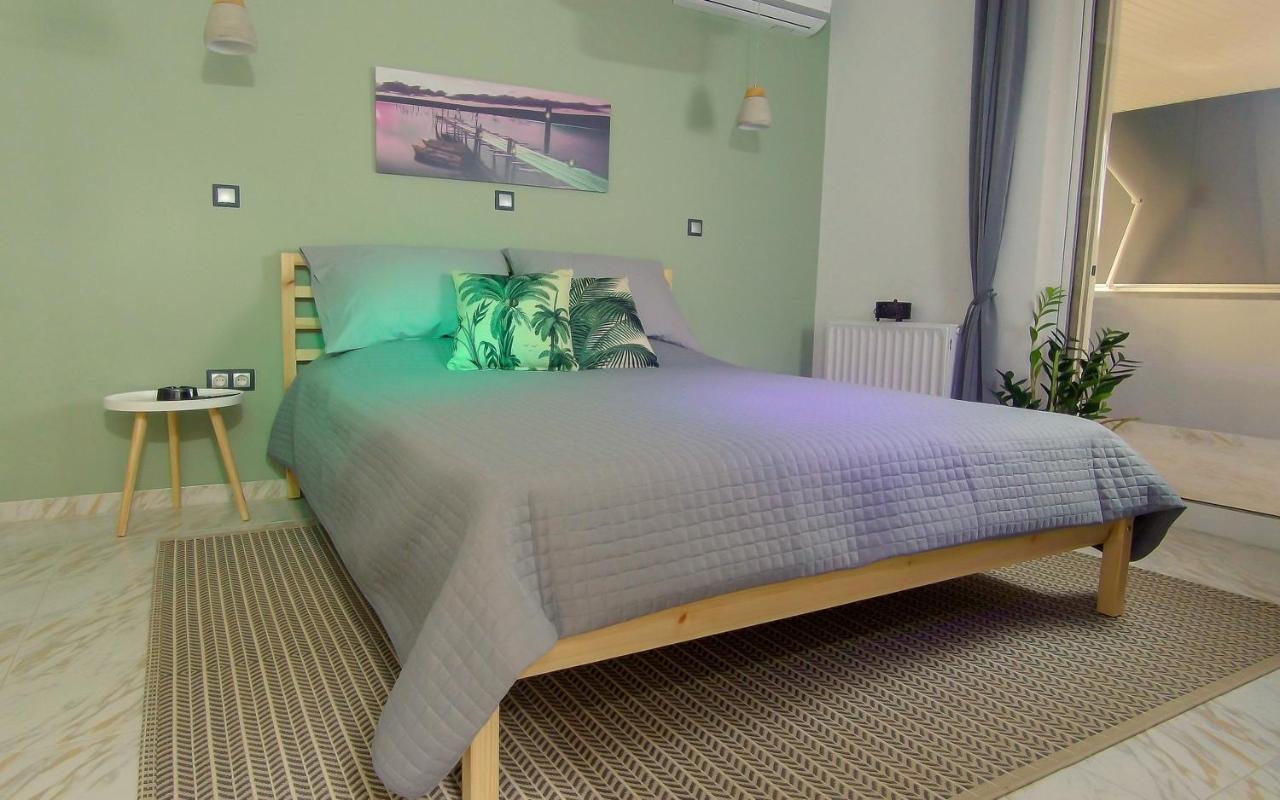 Augoustinos - Sea Side Luxury Apartments Artemida  Ngoại thất bức ảnh