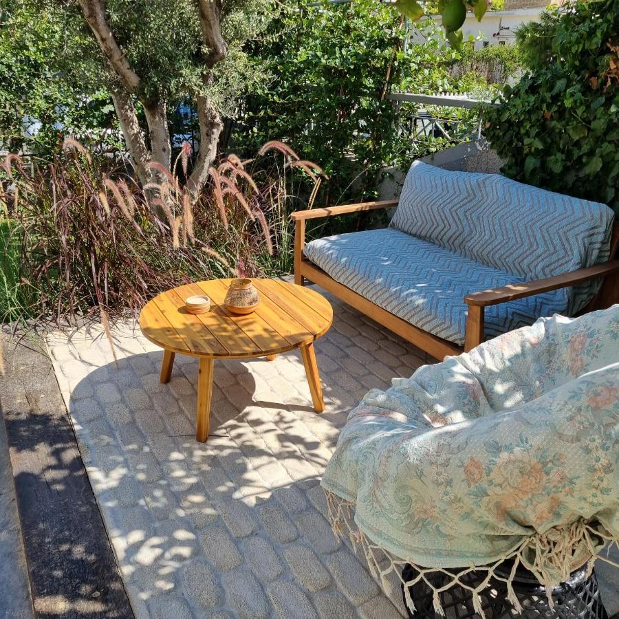 Augoustinos - Sea Side Luxury Apartments Artemida  Ngoại thất bức ảnh